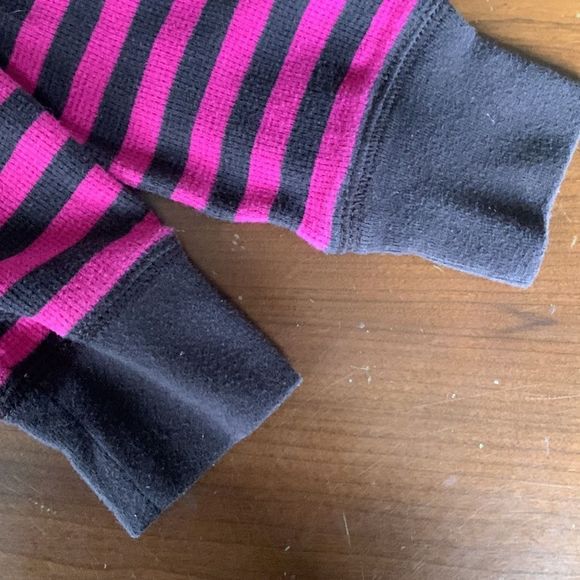 BUNDLE Lands’ End Corduroy Skirt with Gap Kids Long-Sleeved Shirt - Picture 11 of 14